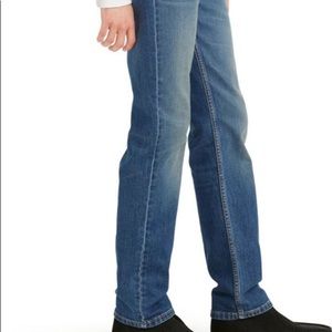511 Men’s Levi’s jeans.
